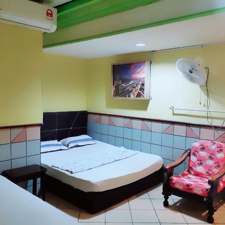 Rose Guesthouse Sandakan Buitenkant foto