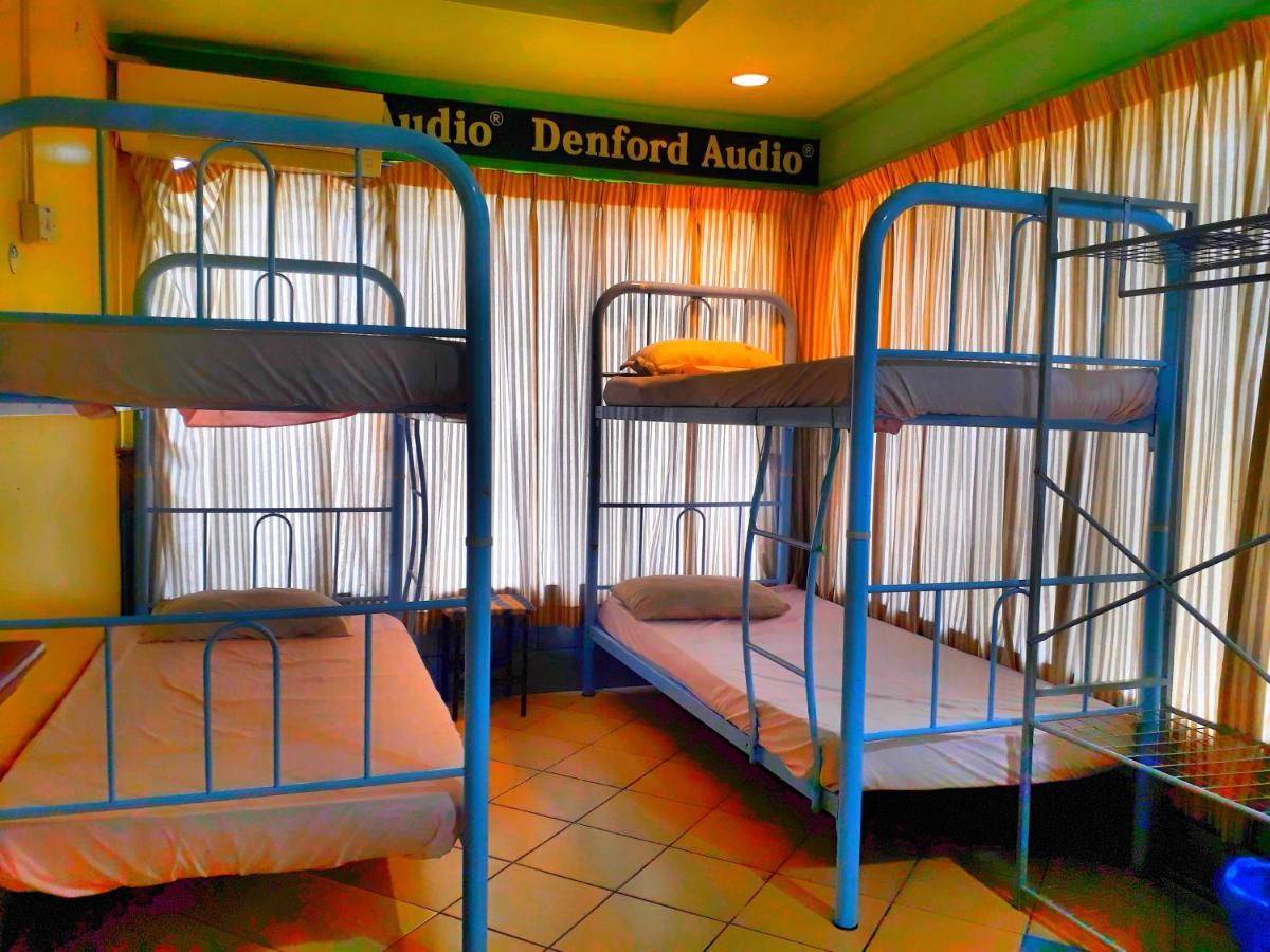 Rose Guesthouse Sandakan Buitenkant foto